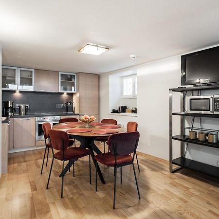 Airhome - Tower Apartment Tallinn Bagian luar foto
