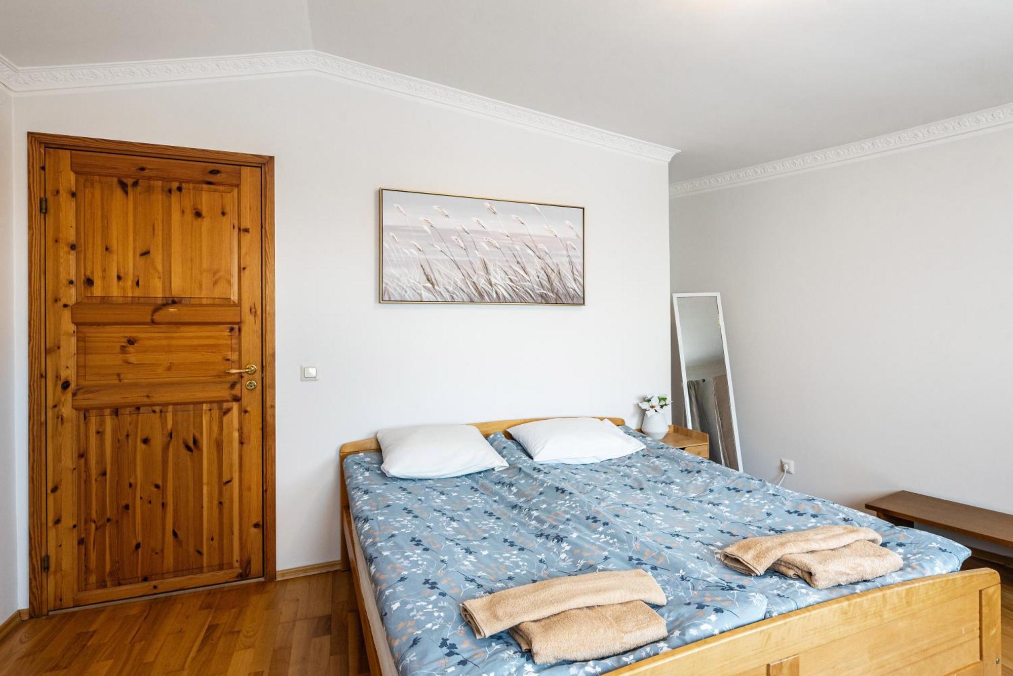 Airhome - Tower Apartment Tallinn Bagian luar foto